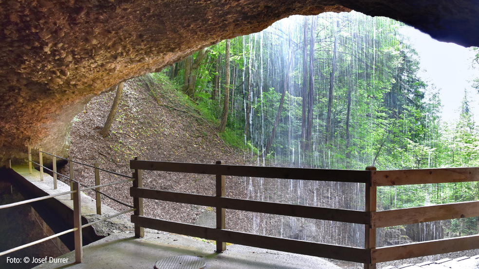 Grubisbalm-Höhle