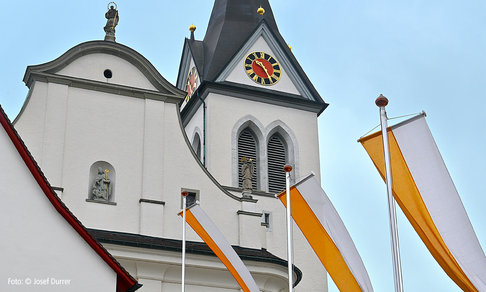 Glockenturm Pfarrkiche Hochdorf