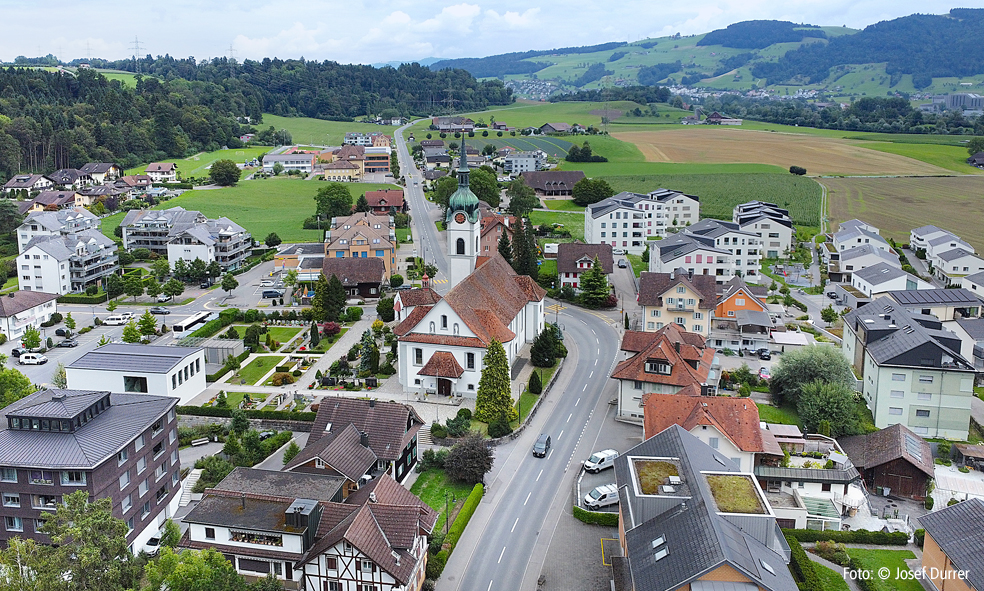 Inwil, Dorf von oben